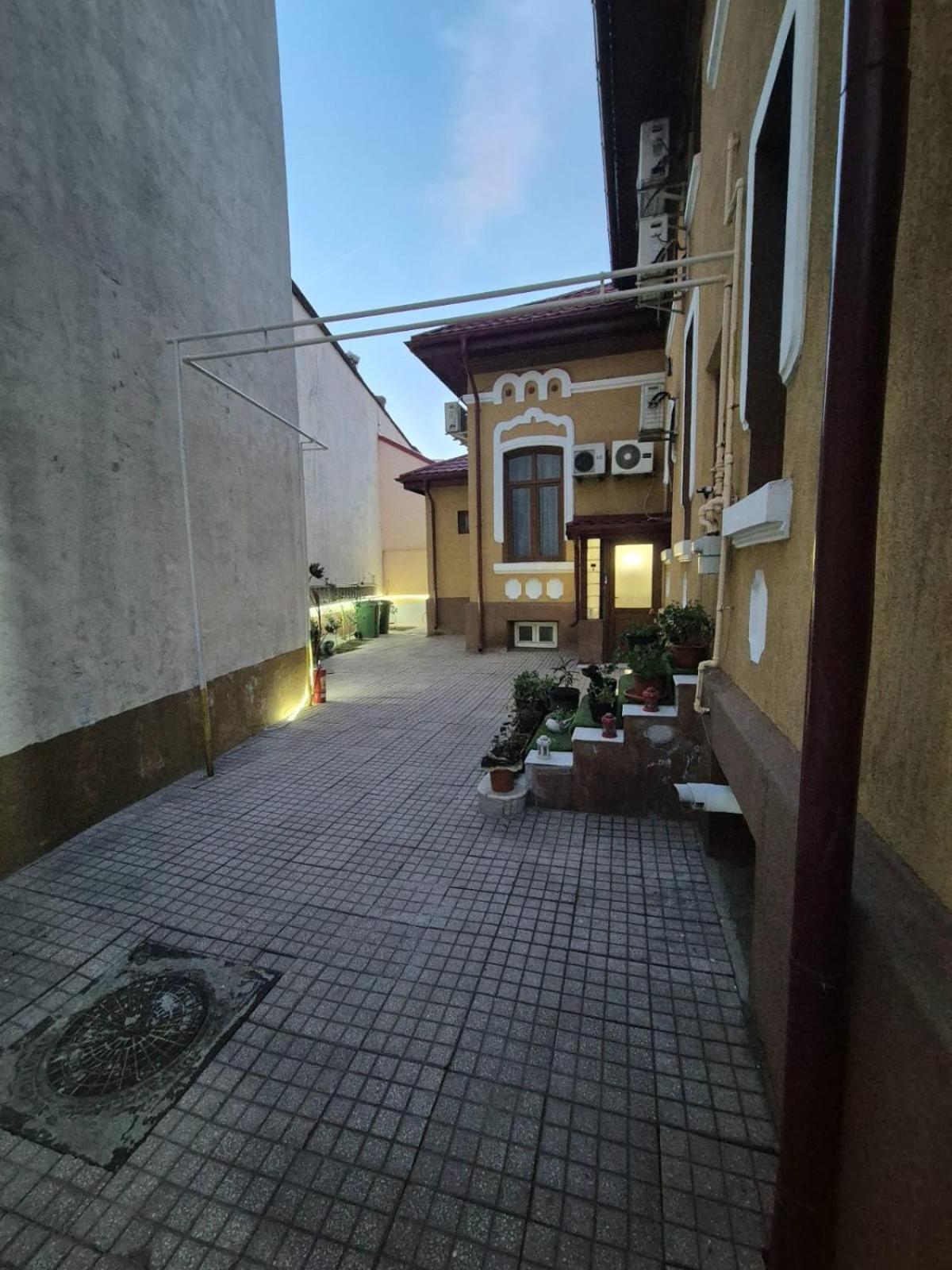 Apartment Boutique Old 1 *